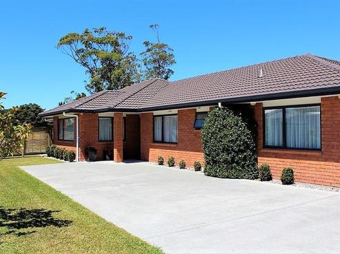 21 Pahi Road, Paparoa