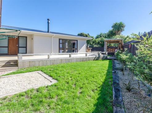 12 Rainbow Court, Raumati South