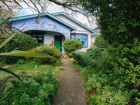 152 Cuba Street, Petone