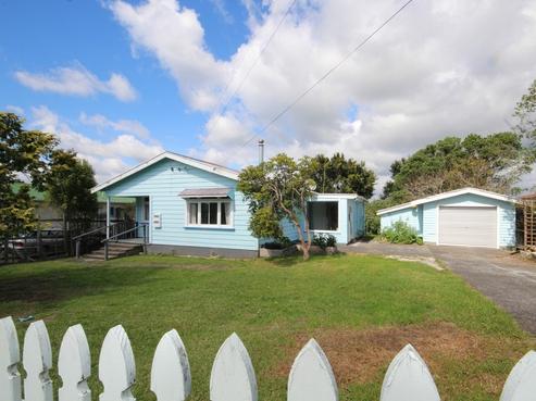 7 View Road, Hikurangi