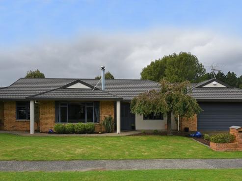 12 Mary Huse Grove, Manor Park