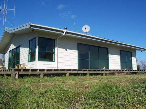 538 Kuku Beach Road, Manakau