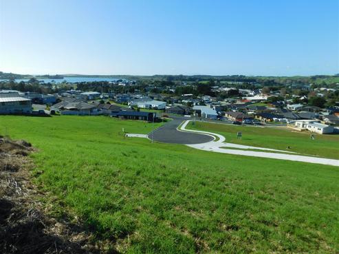 10 Fantail Way, Mangawhai