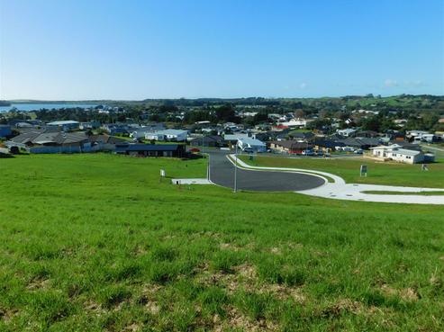 8 Fantail Way, Mangawhai