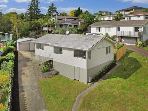 152 Awaruku Road, Torbay