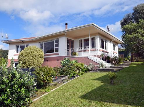 62 Anzac Road, Morningside