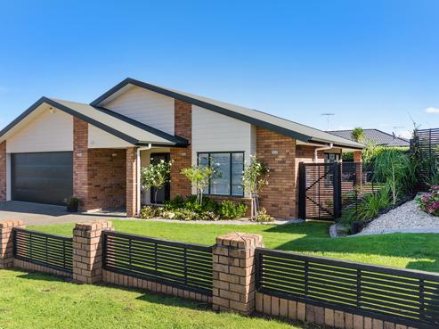 82 Valley Road, Pukekohe