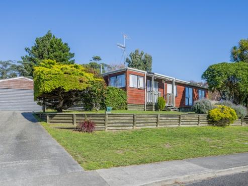 98 Langdale Avenue, Paraparaumu