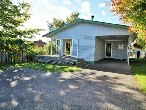 2/16 Kiddle Drive, Hilltop
