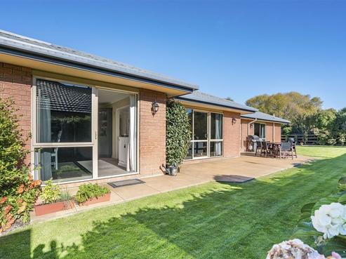24 Primrose Hill Lane, Casebrook