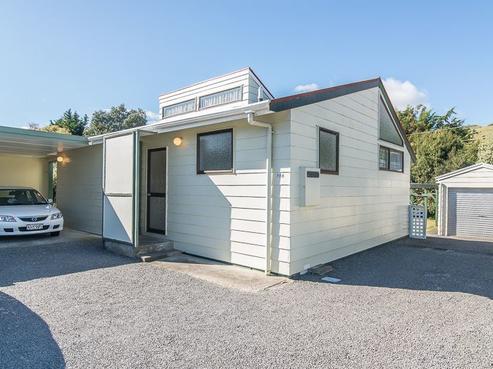 78B Aorangi Road, Paraparaumu