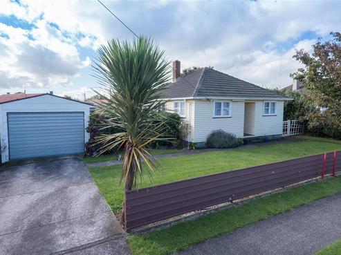 4 Laurent Vc Street, Hawera