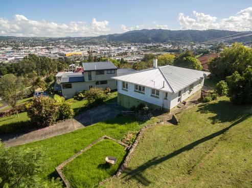 19 Punga Grove Avenue, Riverside