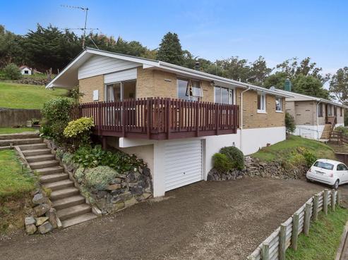 22 Larnach Road, Waverley