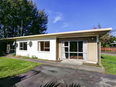 53 Barrie Crescent, Silverdale