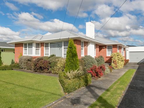 21 Garden Road, Avalon