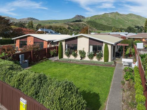 257 Port Hills Road, Heathcote Valley