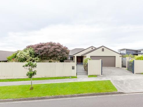 103 Ruapehu Drive, Fitzherbert