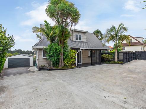 9 Seaglen Place, Botany Downs