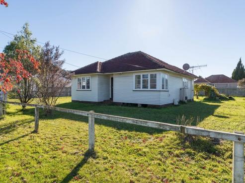 10 Isobel Street, Fairy Springs