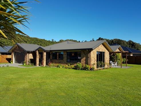 10 Ridgeway Drive, Greymouth