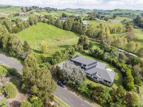 54A Rotowhenua Road, Poraiti