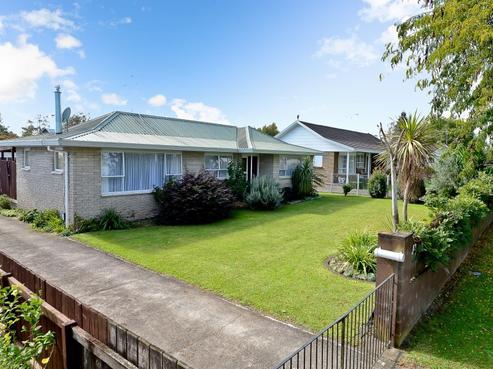 63 Arnold Street, Leamington