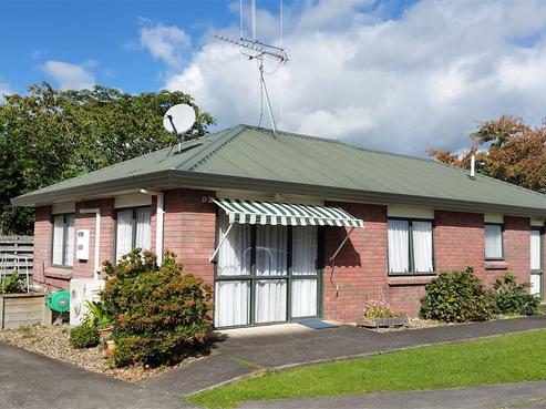 12 Hilliard Place, Leamington