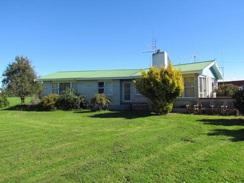 749 Swamp Road, Puketapu
