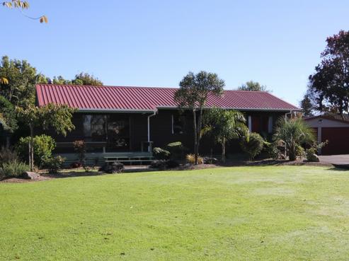 5 Walton Place, Ngatea