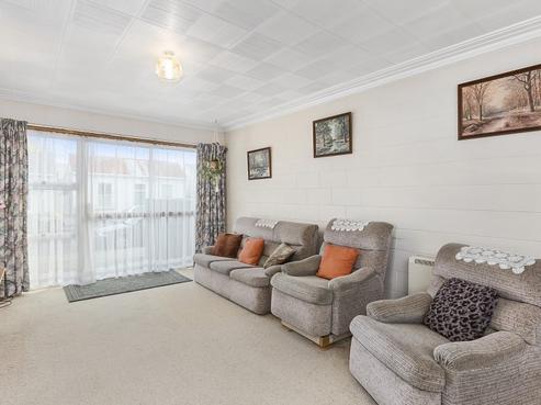 15 Prendergast Street, South Dunedin