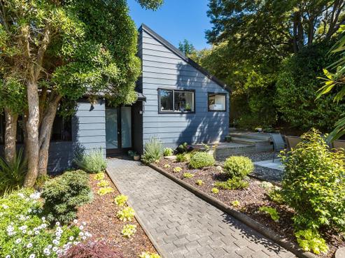 16 Bellevue Street, Belleknowes