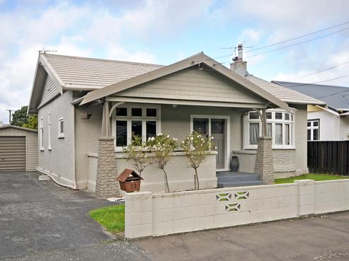13 Moa Street, Alicetown