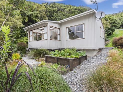 7 Monmouth Way, Wilton