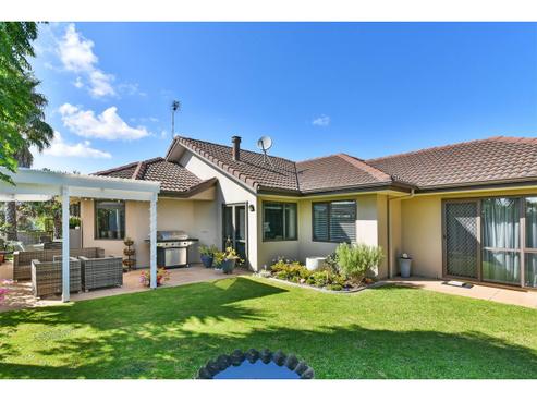 45 Lothian Brae, Wattle Downs