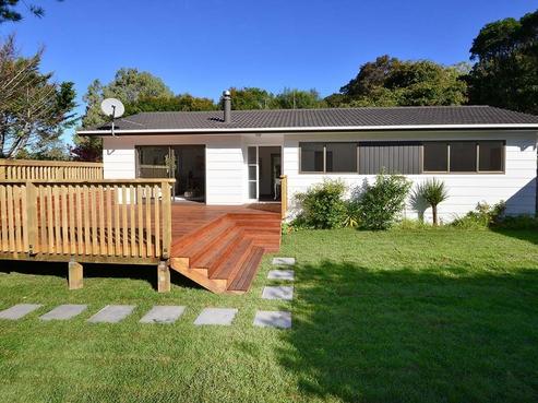 1/23 Jenanne Place, Totara Vale