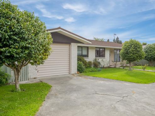 115B Amohia Street, Paraparaumu