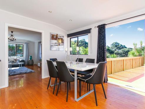 21 Kauri Loop Road, Oratia