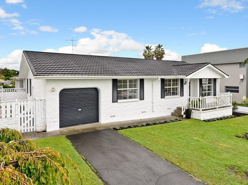 11A Madill Road, Saint Andrews
