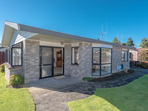 14B Enderley Avenue, Enderley