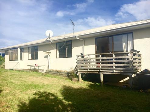 251 Larnach Road, Waverley