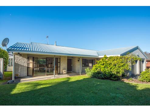12 Highfield Way, Maunu