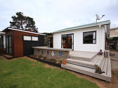 126 Weka Street, Whangamata
