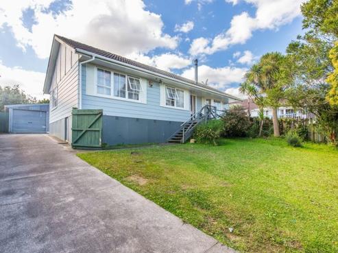 33 Moncrieff Avenue, Clendon Park