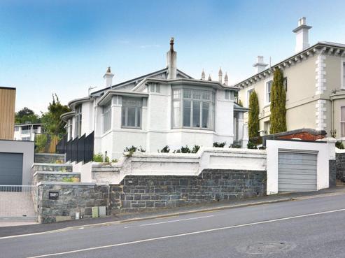 323 Stuart Street, Dunedin Central