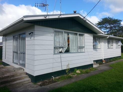 2 Pirinoa Street, Feilding