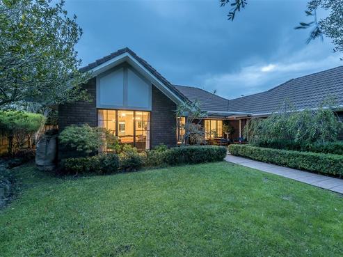 6 Monet Grove, West Harbour