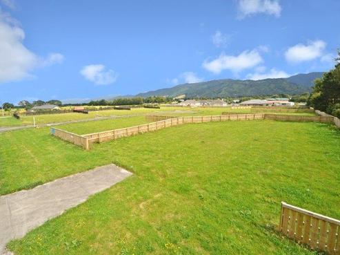 1 Mckerrow Place, Featherston