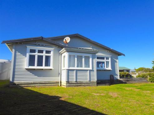 62 Kahukura Avenue, Waitarere Beach