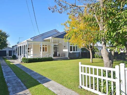 21 Mahupuku Street, Greytown